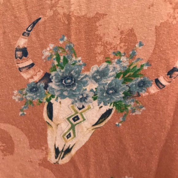 (Medium) Mauve Midwestern Floral Cow Skull Top - Picture 3 of 5